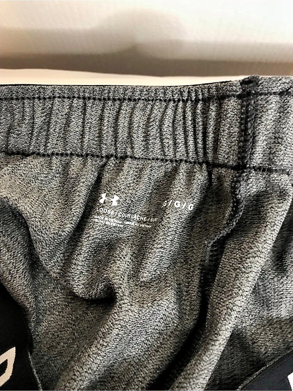 Under Armour Play Up Shorts Athletic Shorts Gray & Black large - Picture 5 of 5